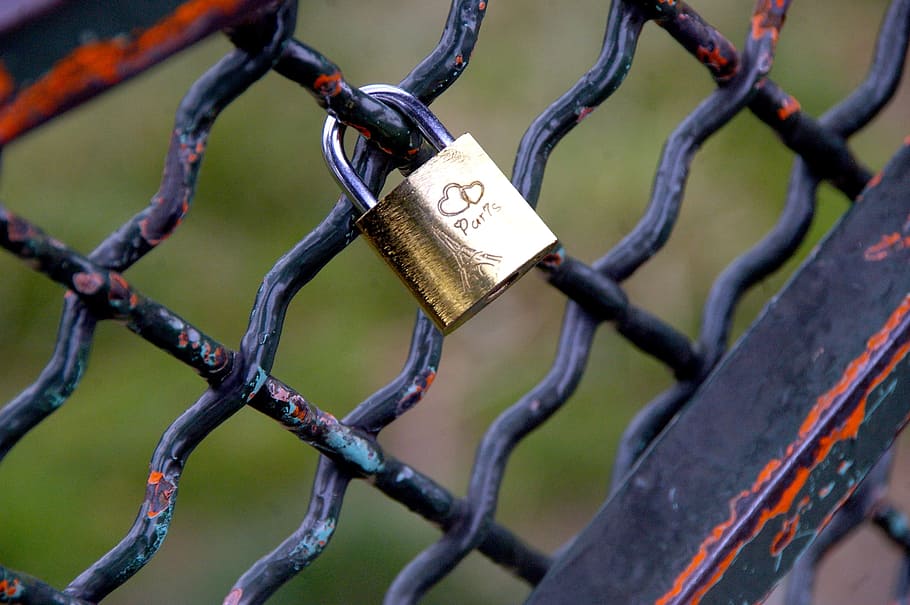 Paris, Love, Eternal, Eternal Love, By Wlodek, Sweethearts, - Paryż Most Zakochanych 2017 - HD Wallpaper 