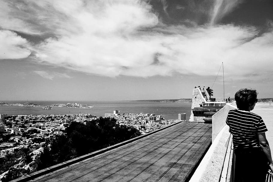 France, Marseille, Landscape, Paisagem, Sky, Water, - Monochrome - HD Wallpaper 