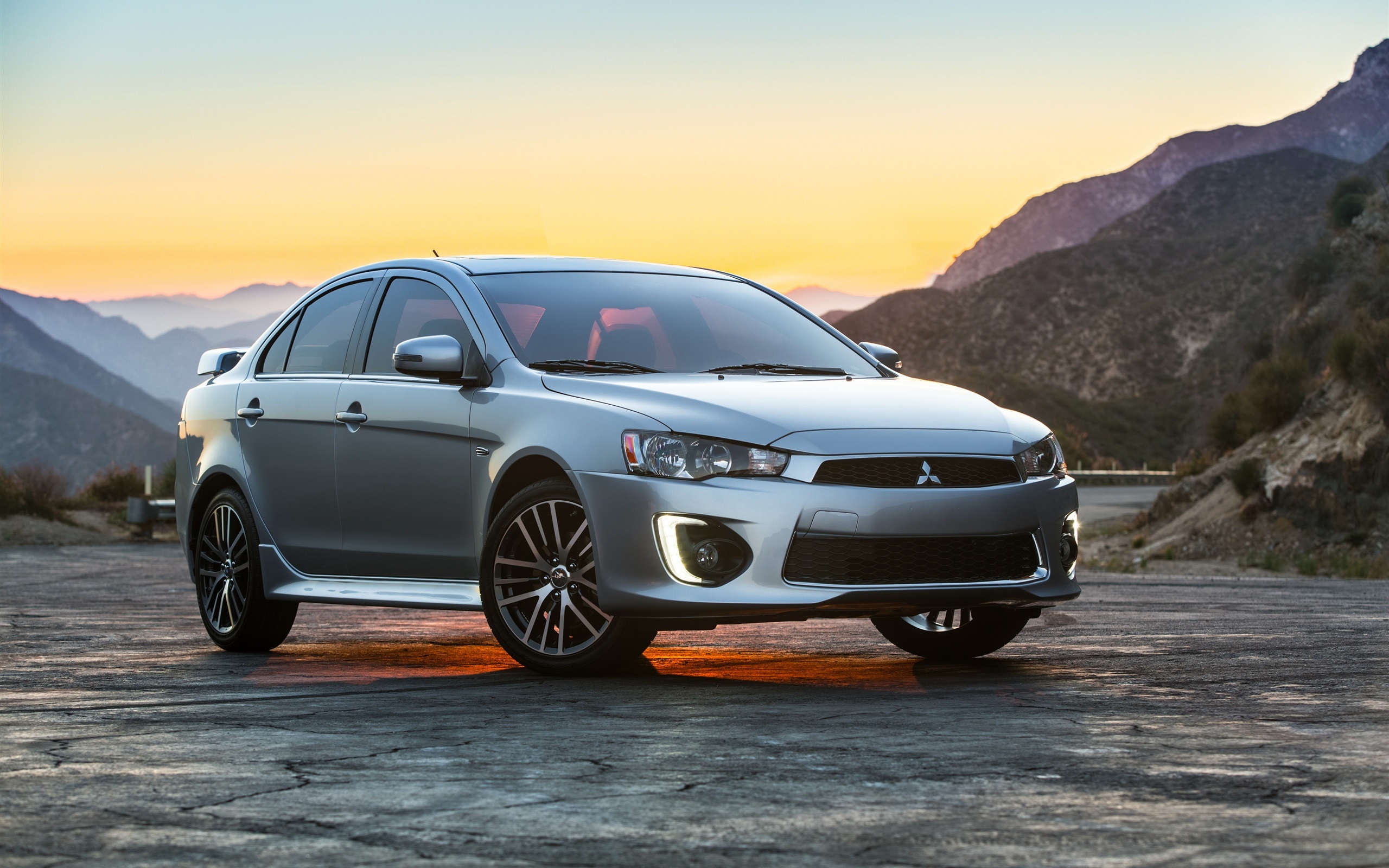 Wallpaper 2015 Mitsubishi Lancer Silver Car - Mitsubishi Lancer 2016 Sport - HD Wallpaper 