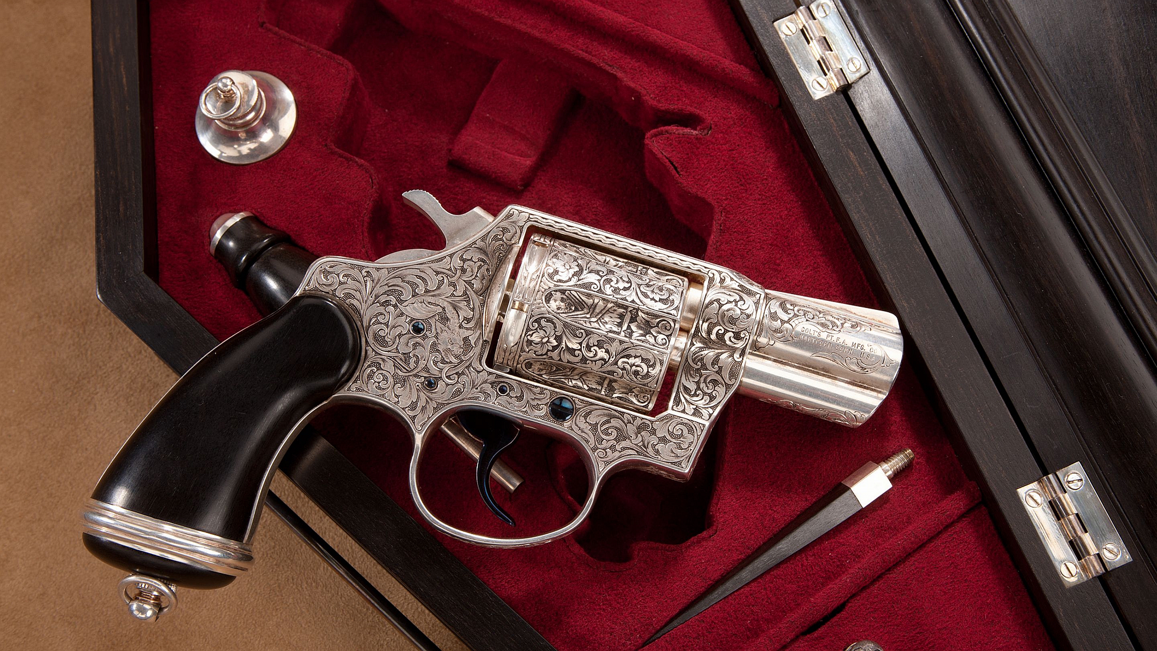 Colt Revolver - HD Wallpaper 