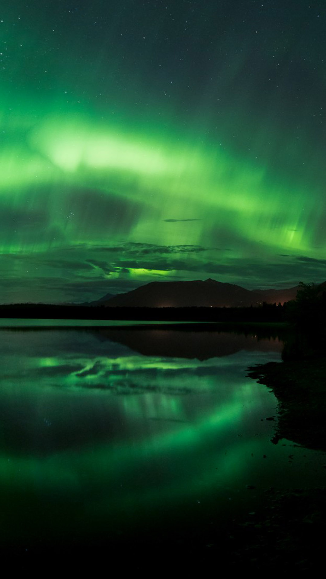 Aurora Borealis Northern Lights Panorama Alaska Hd - Northern Lights Wallpaper Phone - HD Wallpaper 