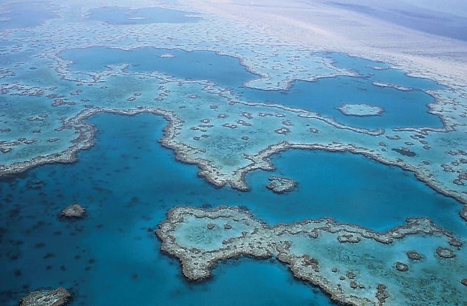 Aerial Photography Of The Great Blue Hole, Great Barrier - HD Wallpaper 