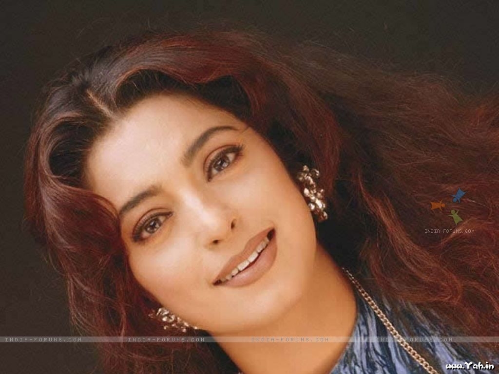 Santabanta Wallpapers Indian - Actres Juhi Chawla - 1024x768 Wallpaper - Santabanta Wallpapers Indian - Actres Juhi Chawla - 1024x768 Wallpaper -