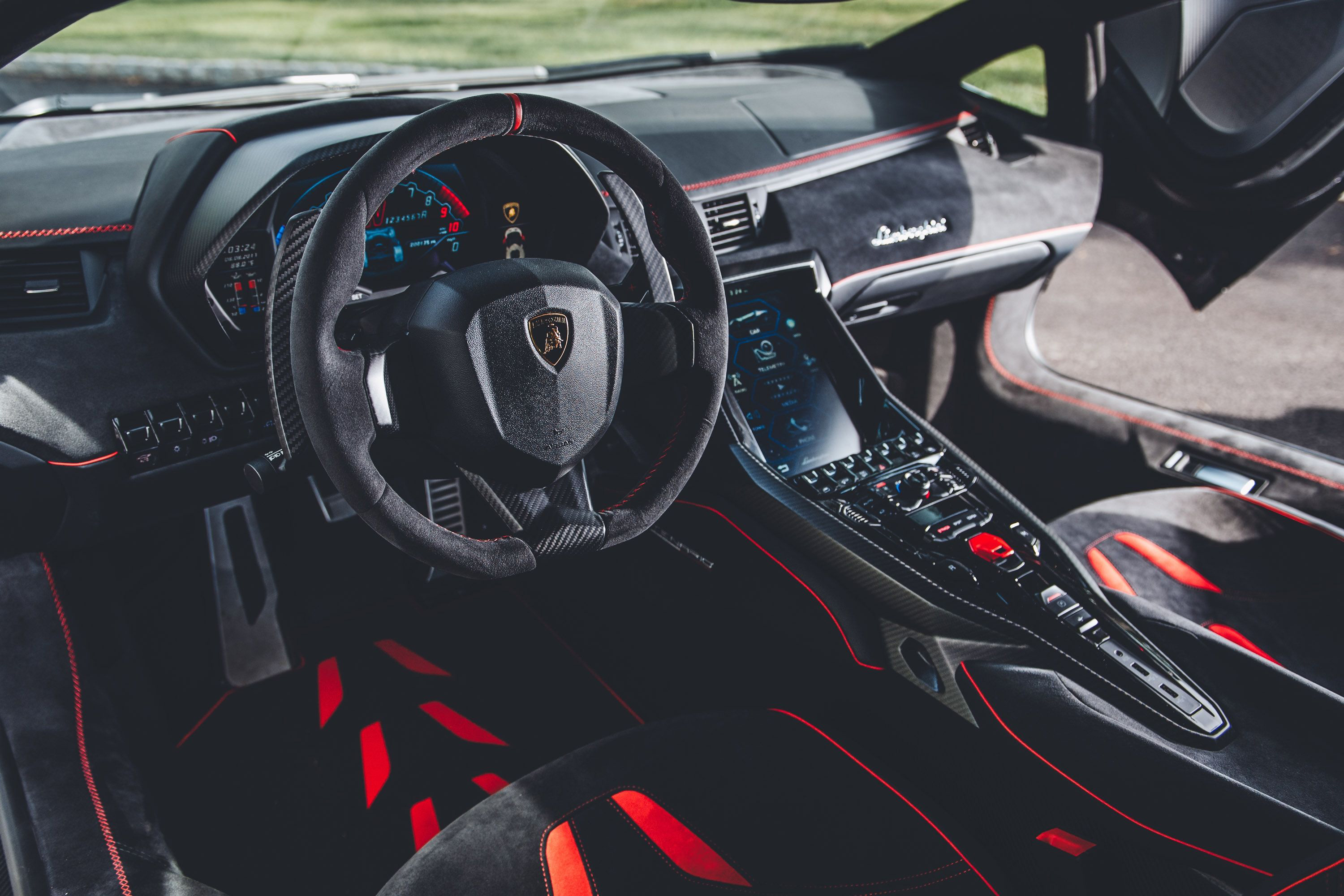 Lamborghini Centenario Interior - HD Wallpaper 