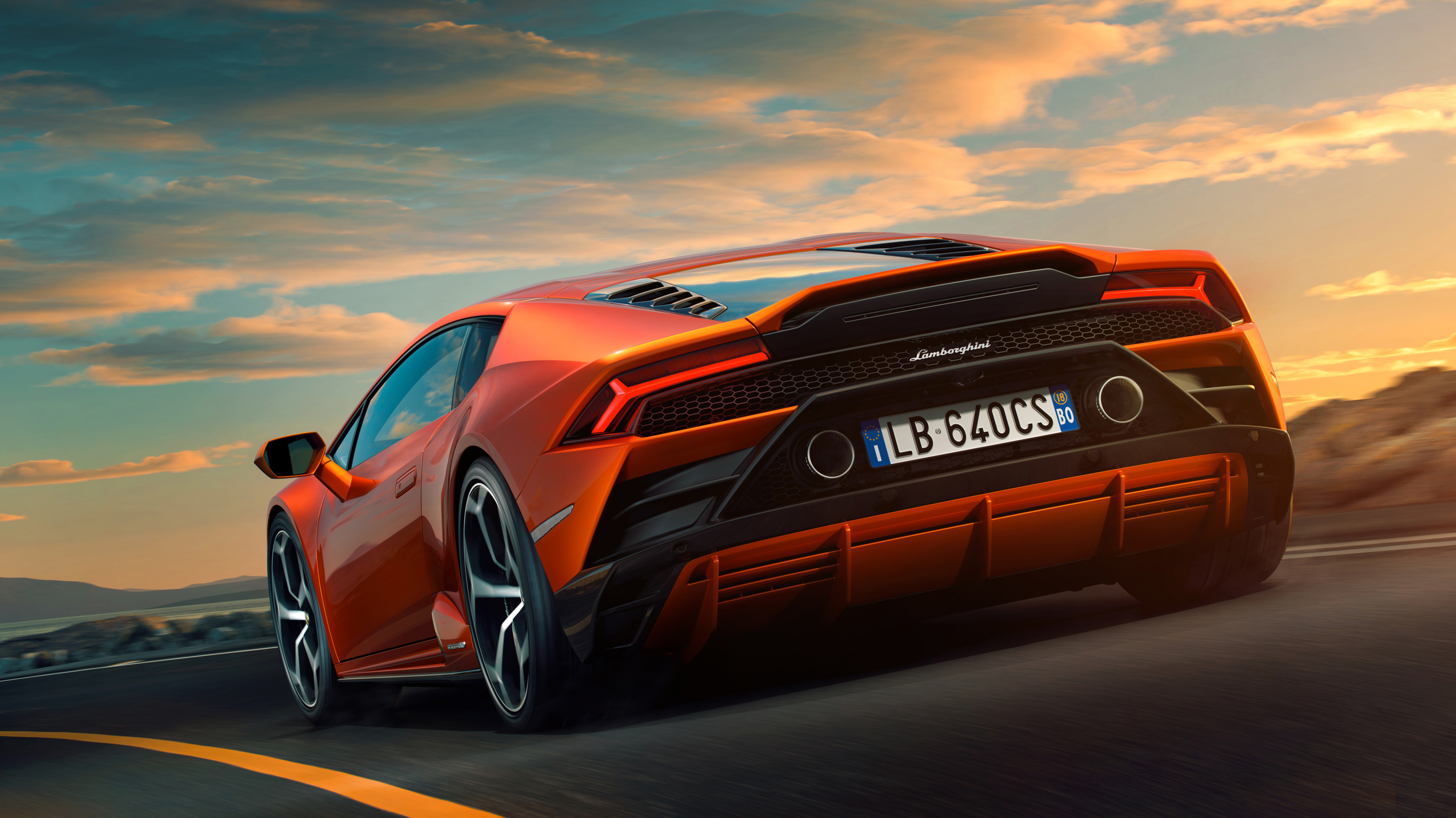 Lamborghini Huracan Evo 2019 Rear 4k - Lamborghini Huracan Evo Rear - HD Wallpaper 