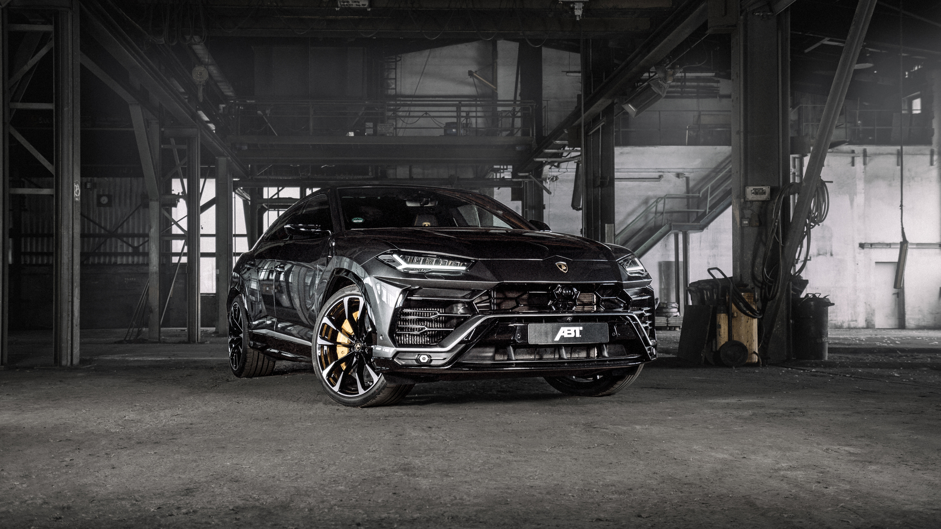 Lamborghini Urus - HD Wallpaper 