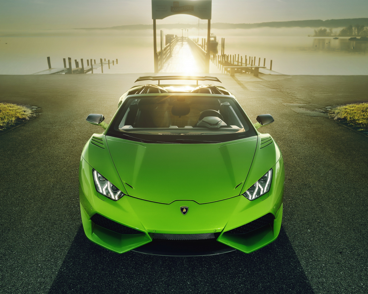Lamborghini Huracán, Green, Sports Car, Front, Wallpaper - Lamborghini Huracan Evo Spyder - HD Wallpaper 