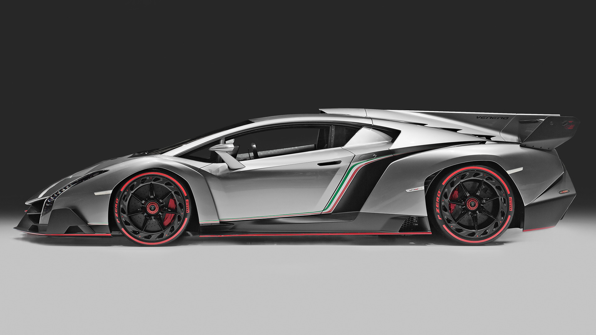 Lamborghini Veneno Roadster Side View - HD Wallpaper 