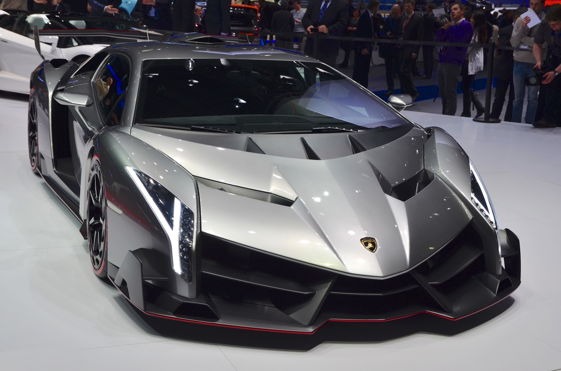 Lamborghini 4 Million Dollar Car - HD Wallpaper 