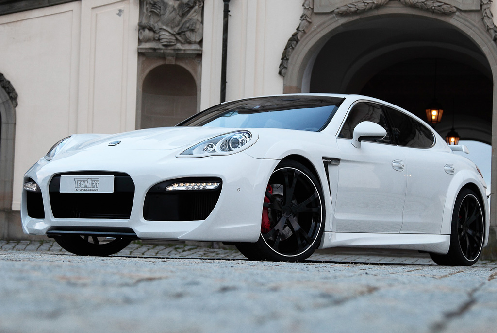 Porsche Panamera Turbo 970 My11 Free Wallpapers For - Castle Solitude - HD Wallpaper 