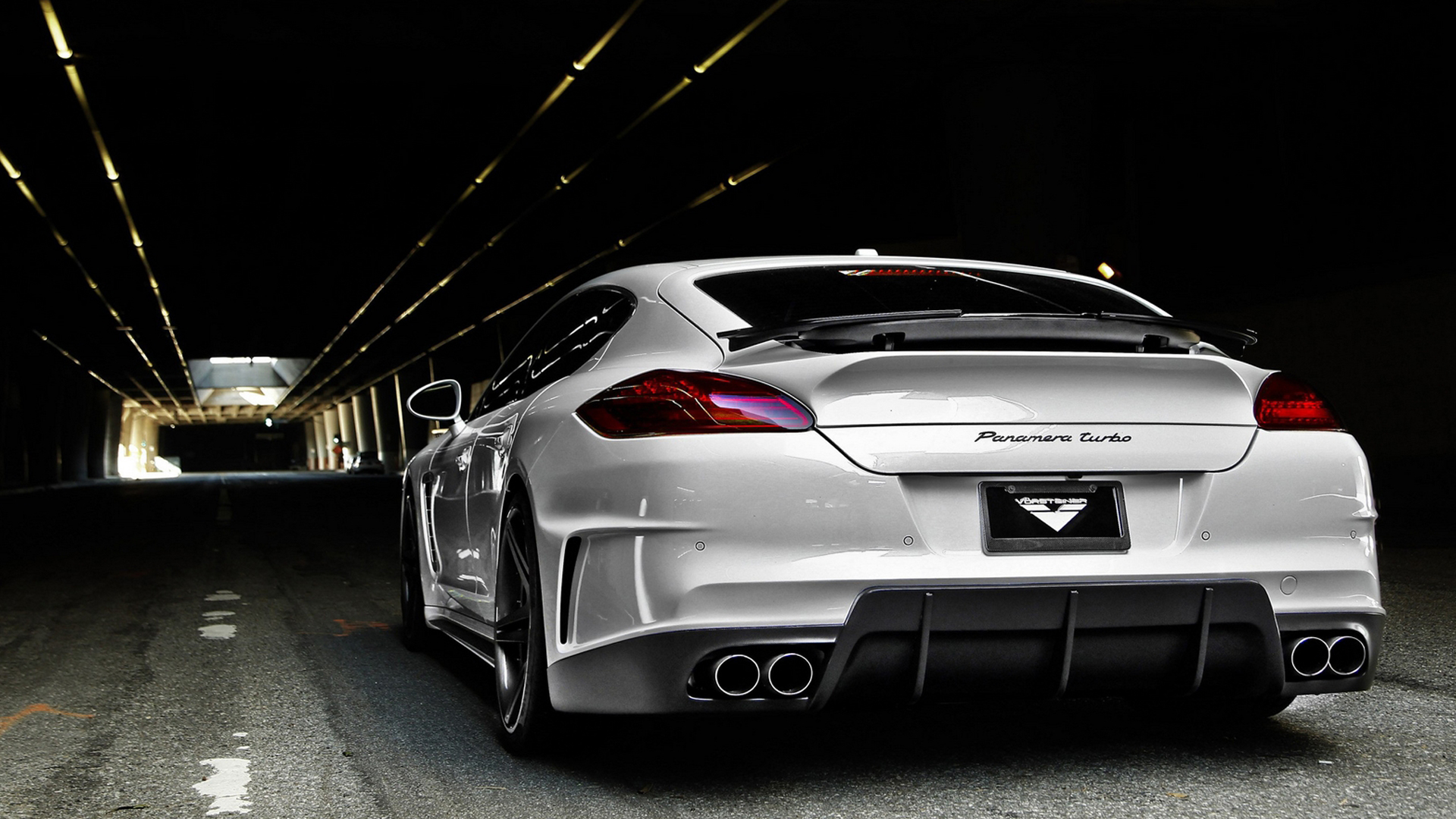 Full Hq Definition, Porsche Panamera, Alena Beamon - HD Wallpaper 