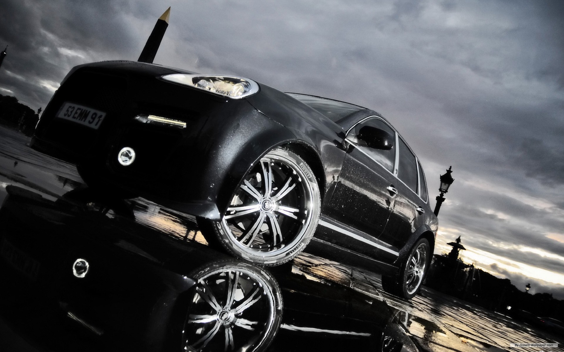 Free Auto Wallpaper - Porsche Cayenne Turbo - HD Wallpaper 