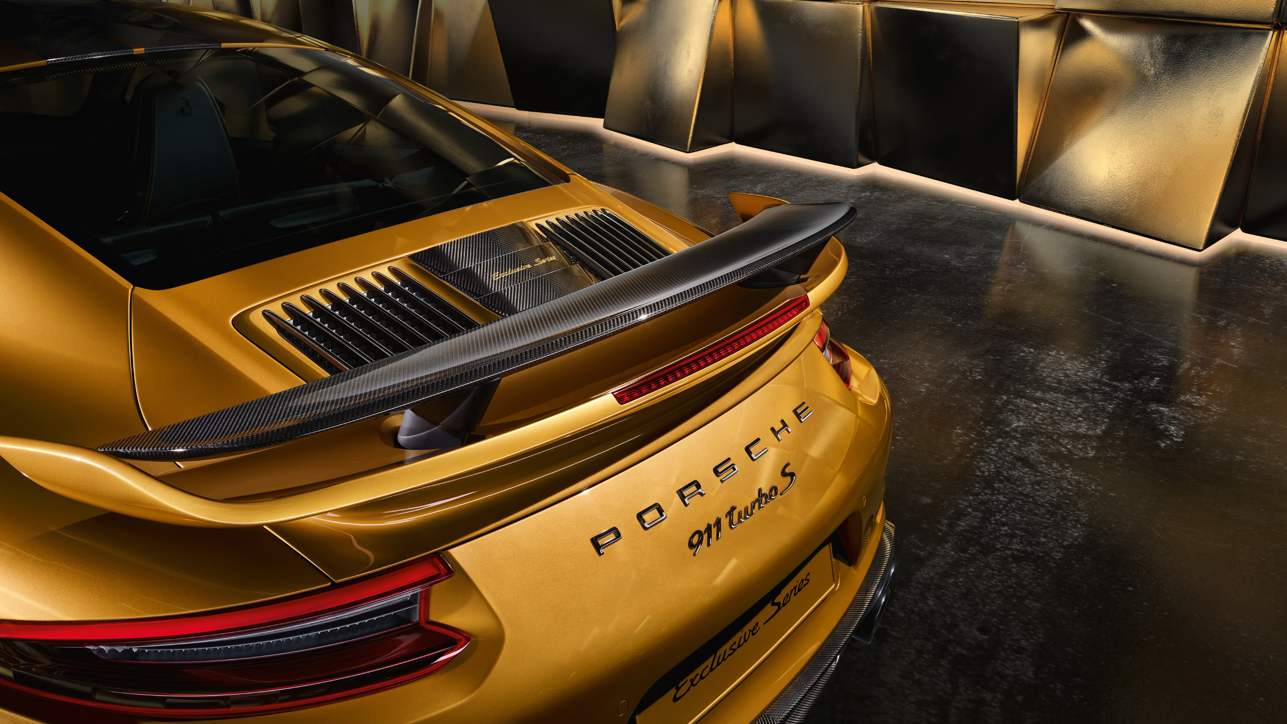 Porsche 911 Turbo S Rear Wqhd 1440p Wallpaper - 911 Turbo S Exclusive Series Iphone - HD Wallpaper 
