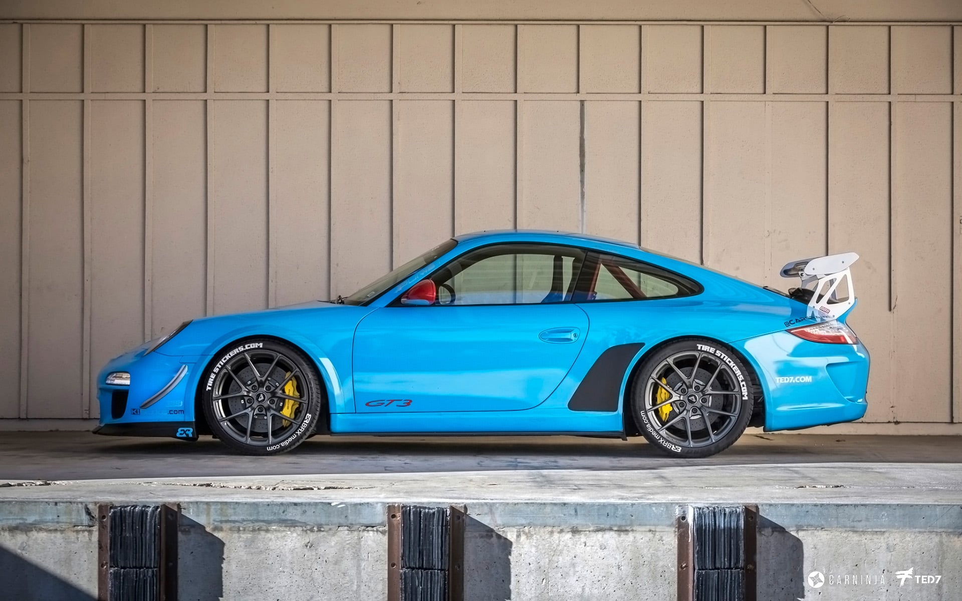 Porsche 911 Gt3 Blue - HD Wallpaper 