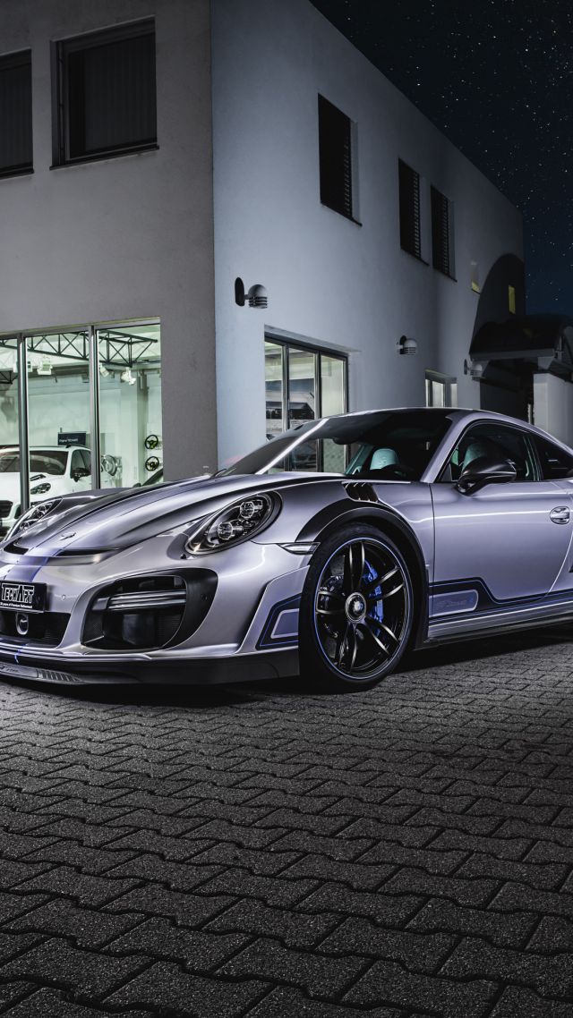 Porsche 911 Turbo Gt Street R, Cars 2017 - Porsche Car Night Street - HD Wallpaper 