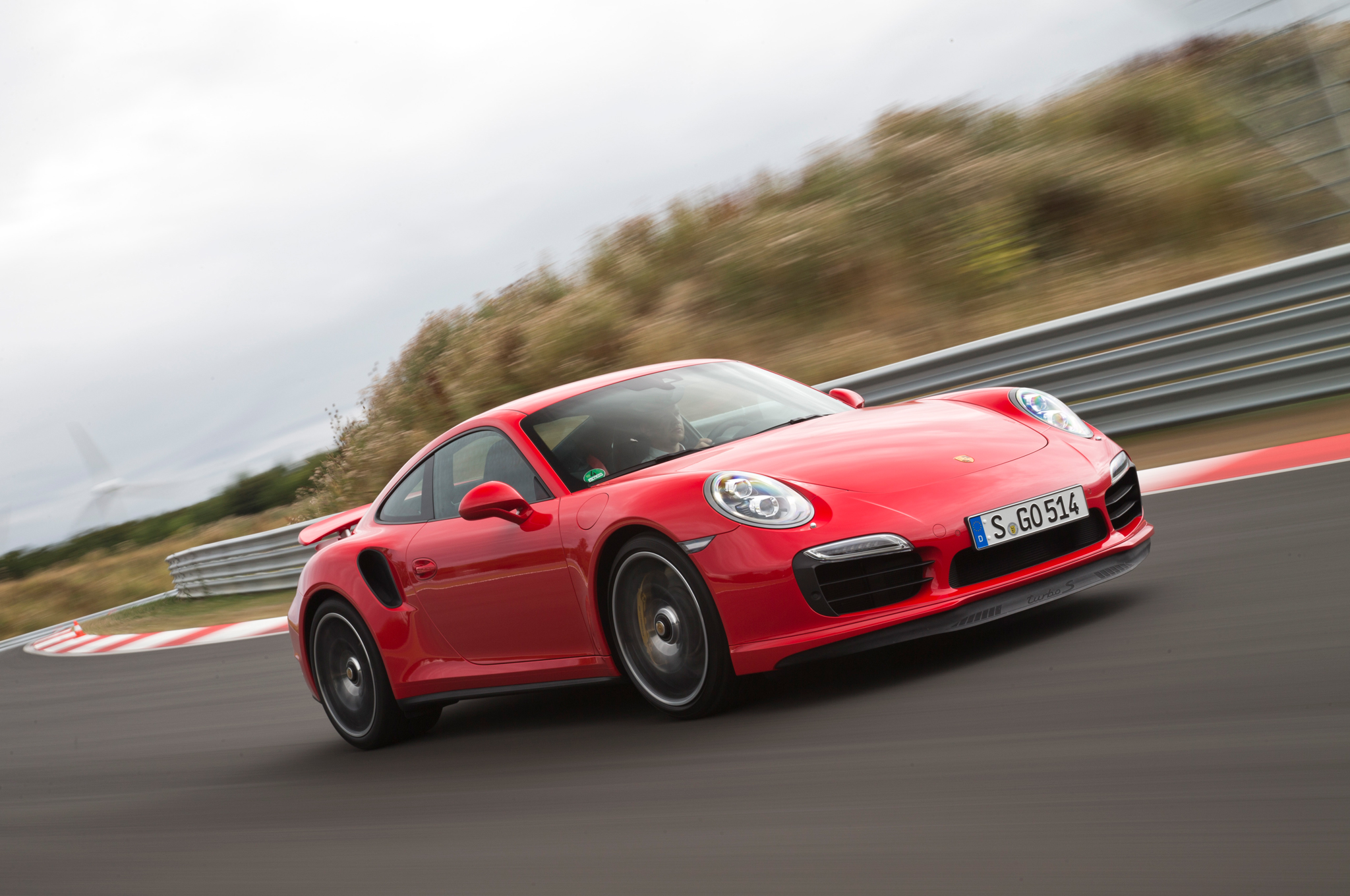 2014 Red Porsche 911 Turbo - HD Wallpaper 
