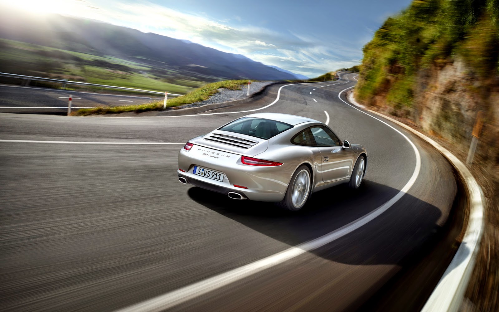 Porsche Driving In Italy - HD Wallpaper 