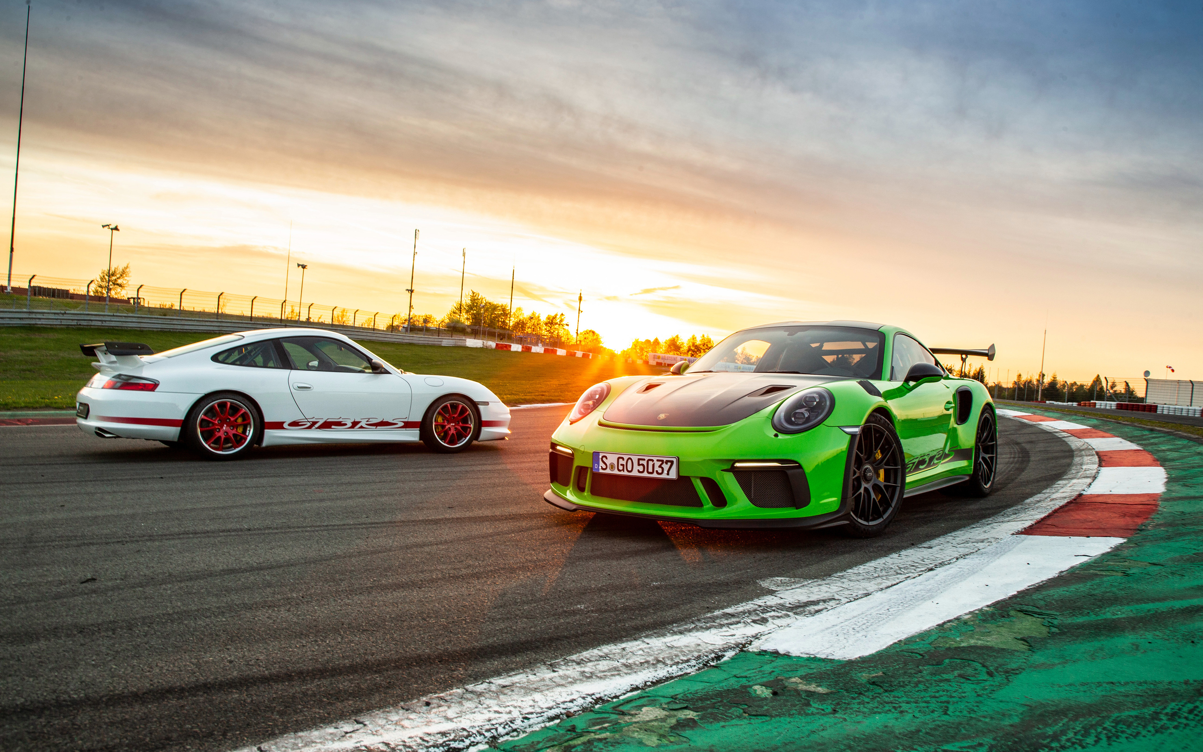 4k, Porsche 911 Gt3 Rs, Raceway, 2019 Cars, Supercars, - Porsche 911 Gt3 Rs Wallpaper 4k - HD Wallpaper 