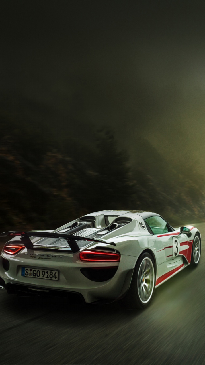 Free Porsche 918 Spyder Wallpapers - HD Wallpaper 