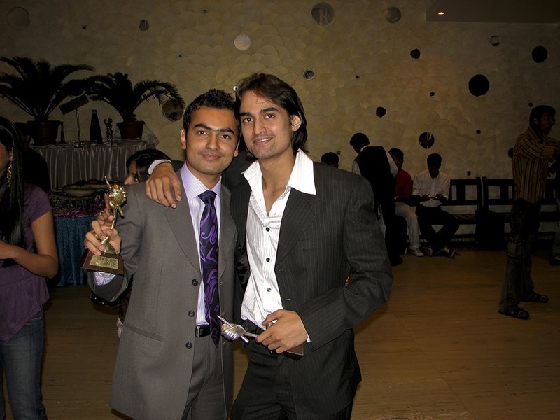 Formal Wear - HD Wallpaper 