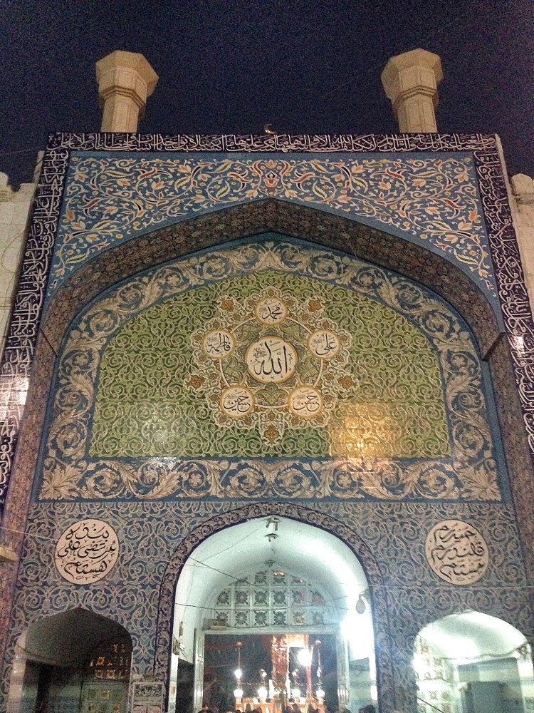 The Shrine Has Gone Through Various Upgrades Since - Lal Shabaz Qalandar Shrine - HD Wallpaper 