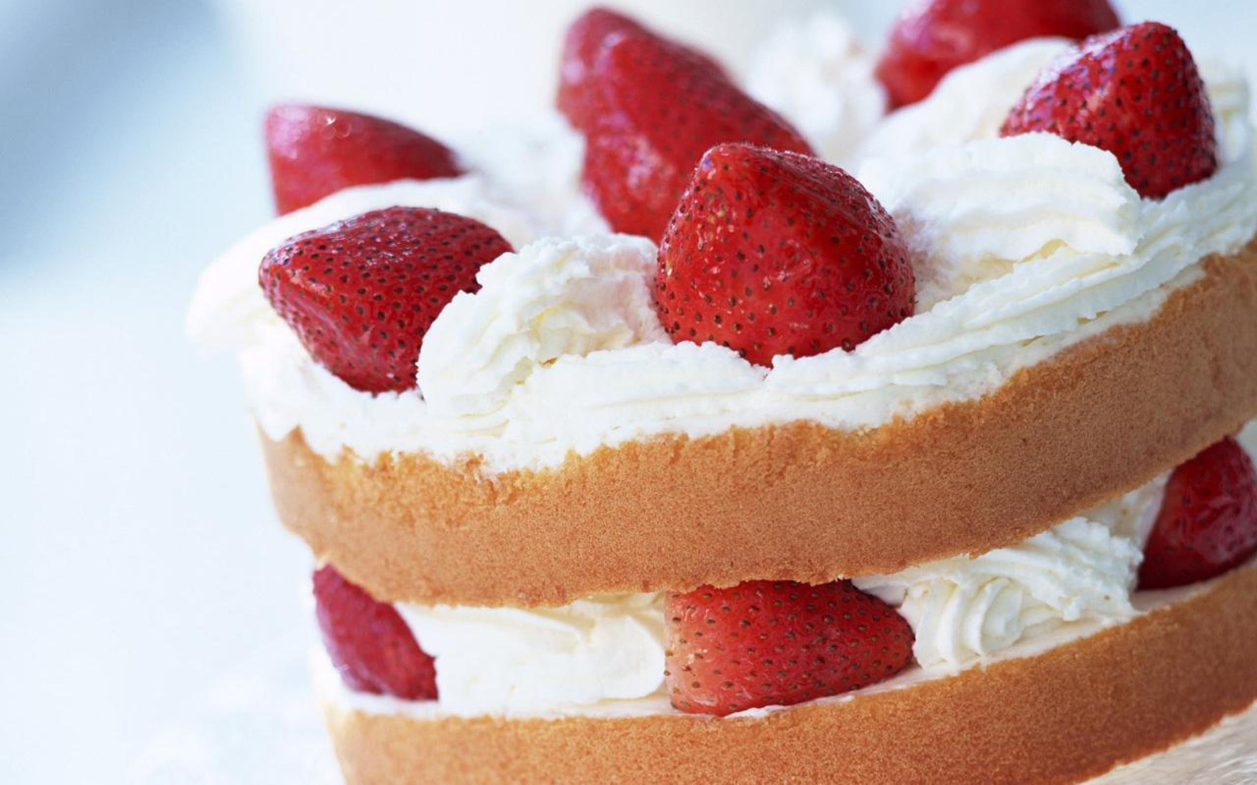 Strawberry Cake Wallpaper Phone - HD Wallpaper 
