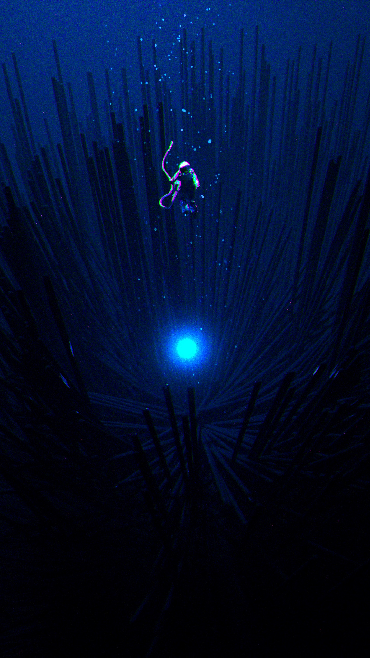 Wallpaper Scuba Diver, Levitation, Dark, Shine, Space - Scuba Diving Wallpaper Iphone - HD Wallpaper 