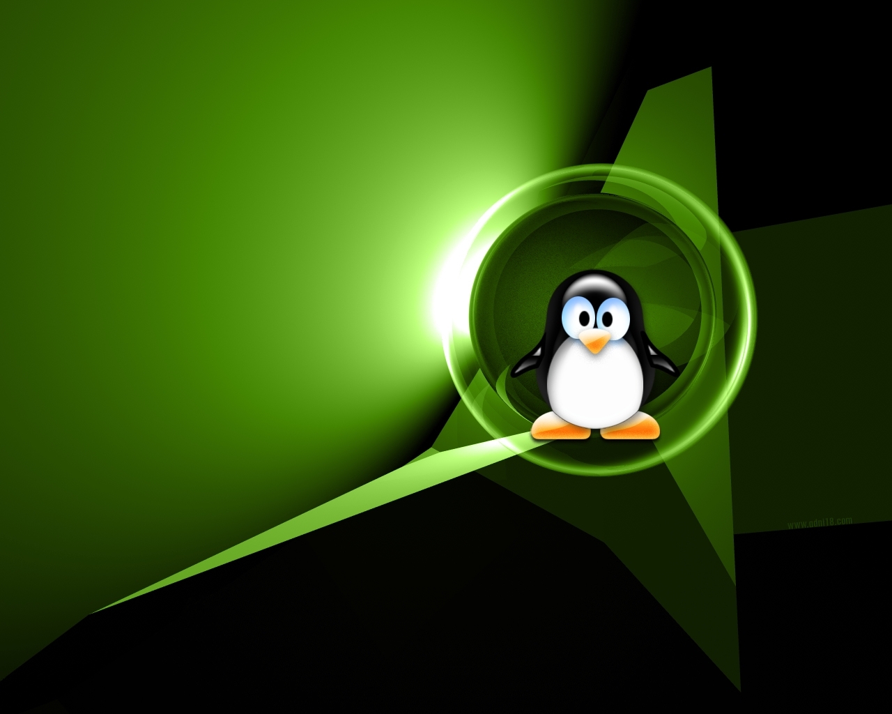 Linux Tux Operating Systems - Linux Background - HD Wallpaper 