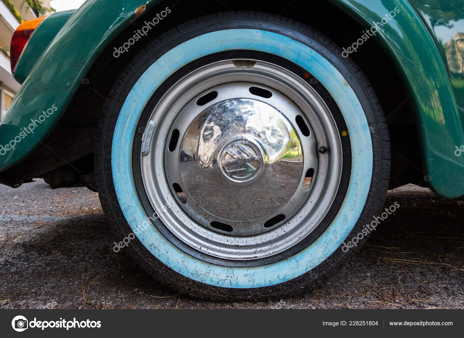 Vintage Car - HD Wallpaper 