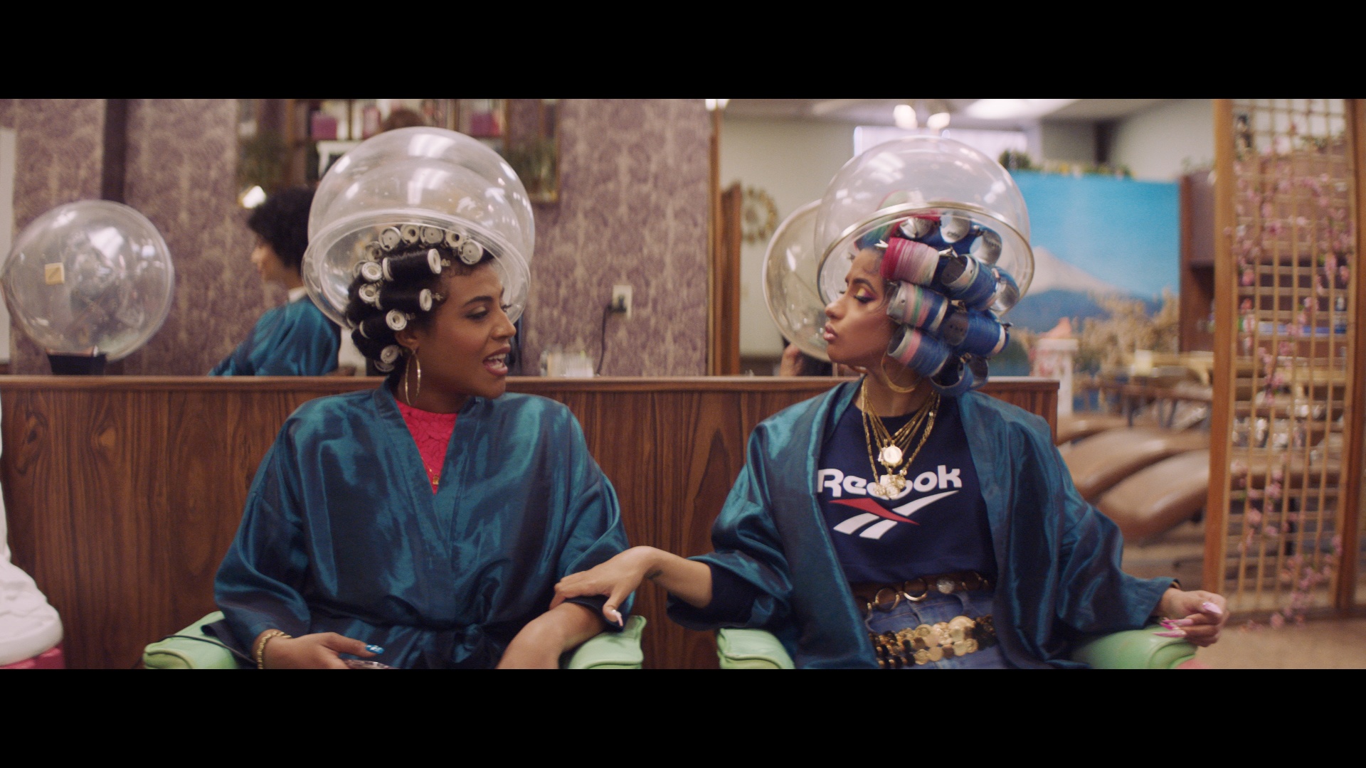 Cardi B Reebok Commercial - HD Wallpaper 