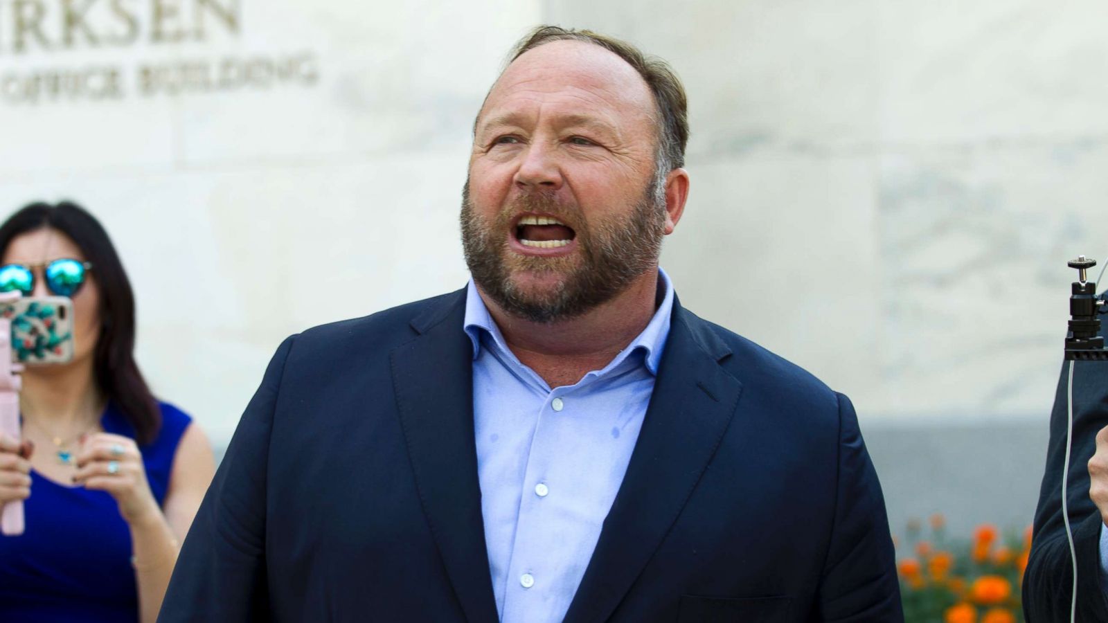 Alex Jones 2019 - HD Wallpaper 