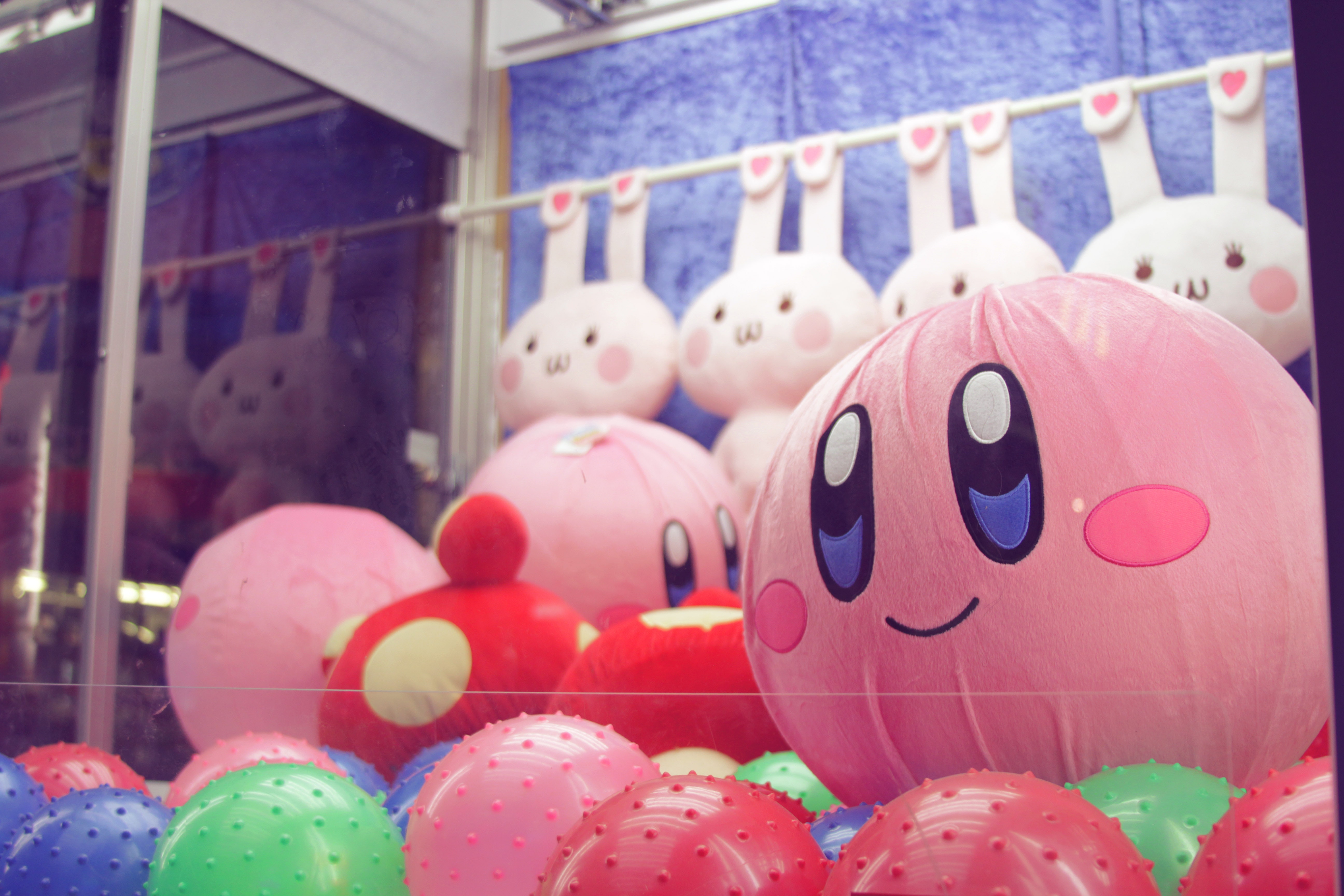 Inflatable - HD Wallpaper 