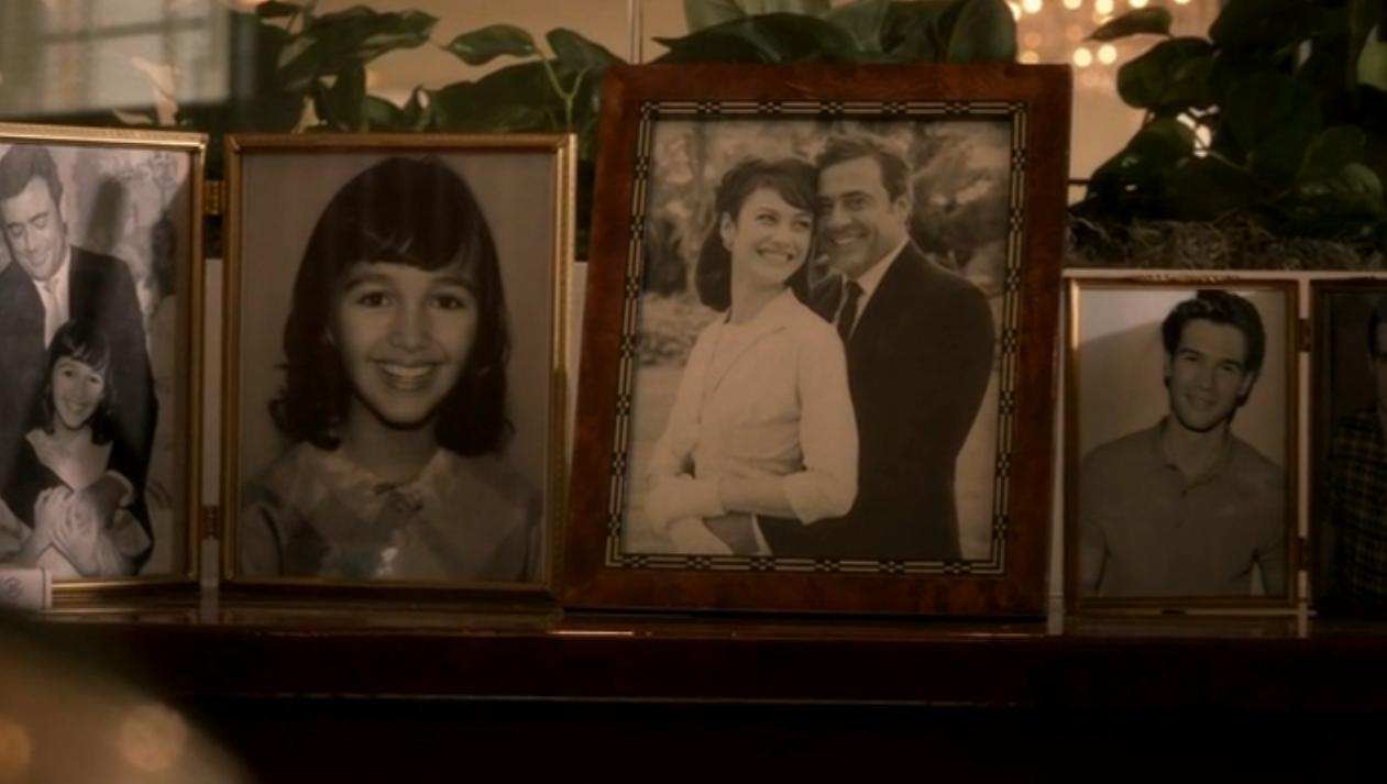 Ike - Picture Frame - HD Wallpaper 