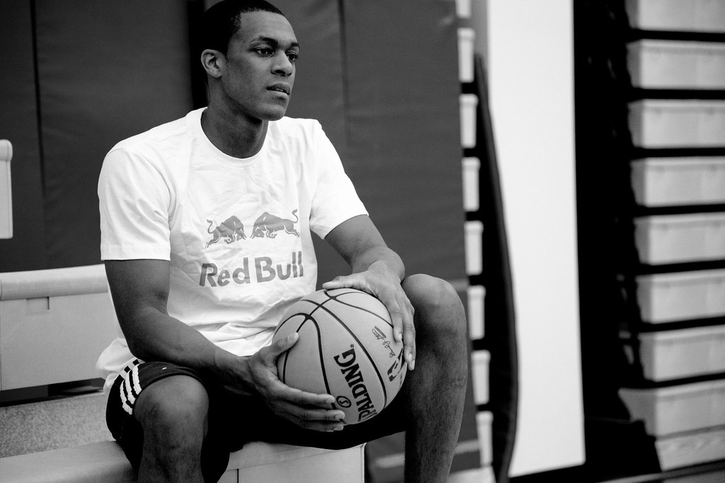 Rajon Rondo Black And White - HD Wallpaper 