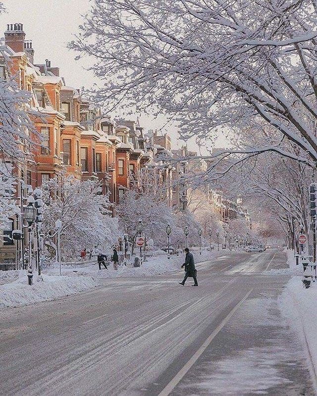 25 Stunning Winter Photographs - Iphone Wallpaper Winter City - HD Wallpaper 