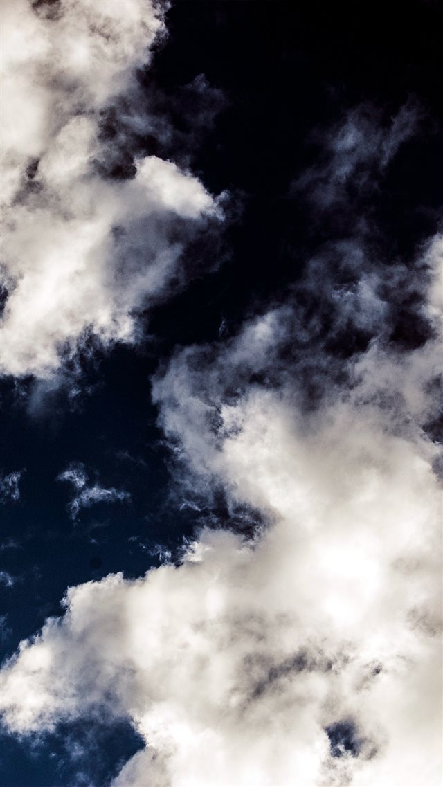 Cloud Dark Blue Sky Nature Summer Iphone 8 Wallpaper - Aesthetic Wallpaper  Iphone - 640x1137 Wallpaper 