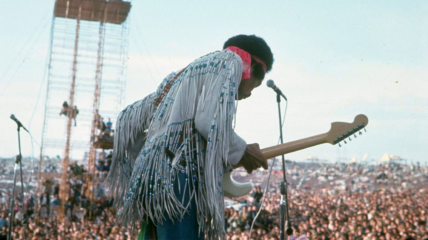 Jimi Hendrix At Woodstock - Woodstock Jimi Hendrix Live - HD Wallpaper 