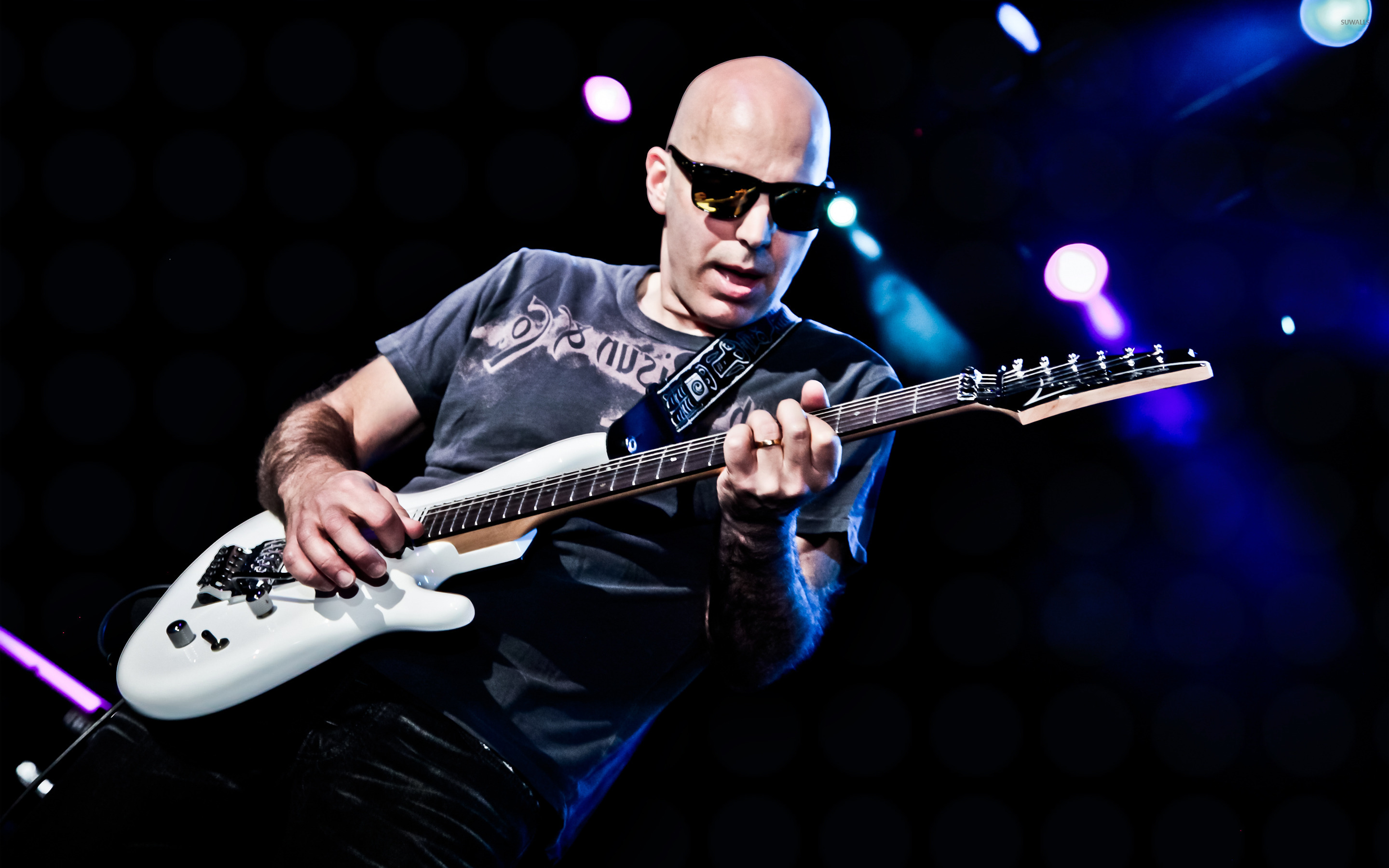 Joe Satriani - HD Wallpaper 