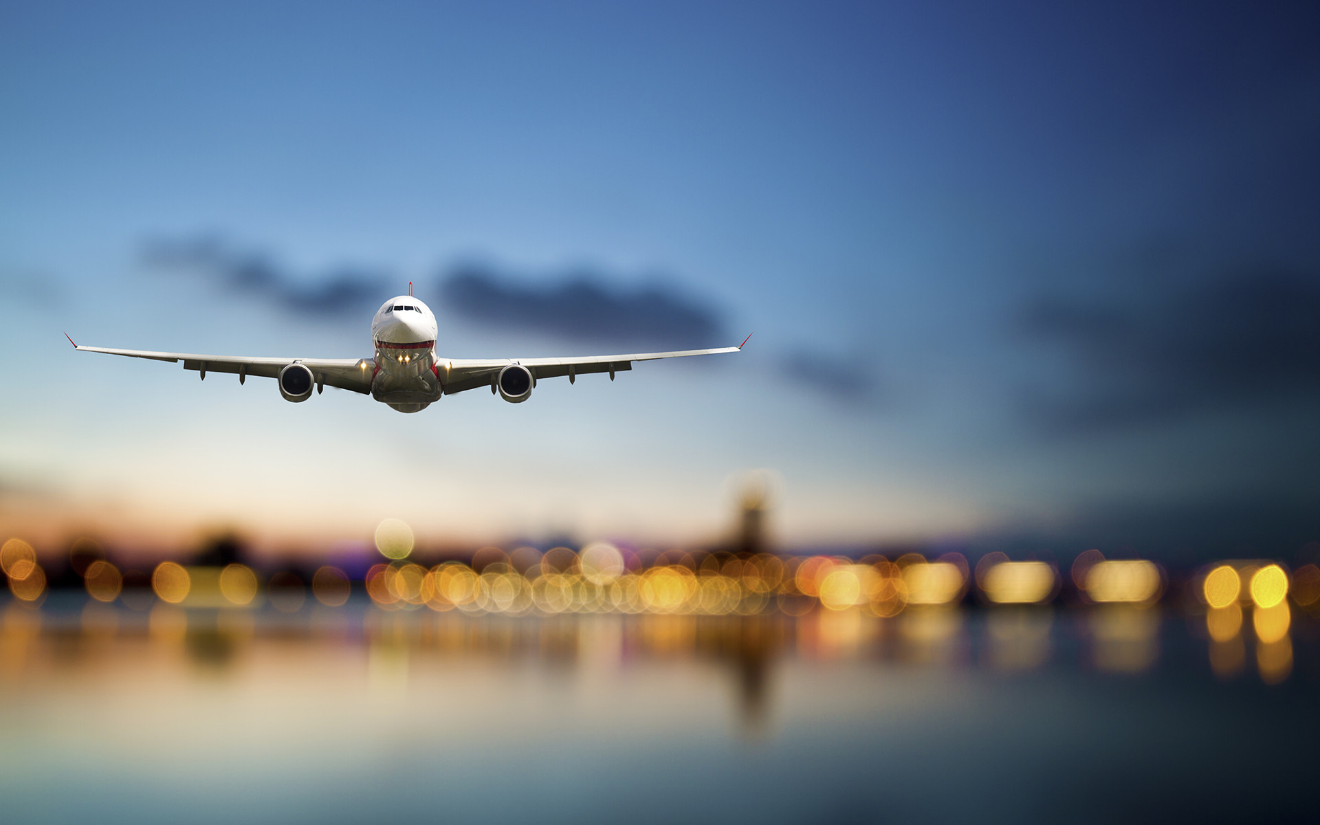 Wallpaper - Blurred Airplane Background - HD Wallpaper 