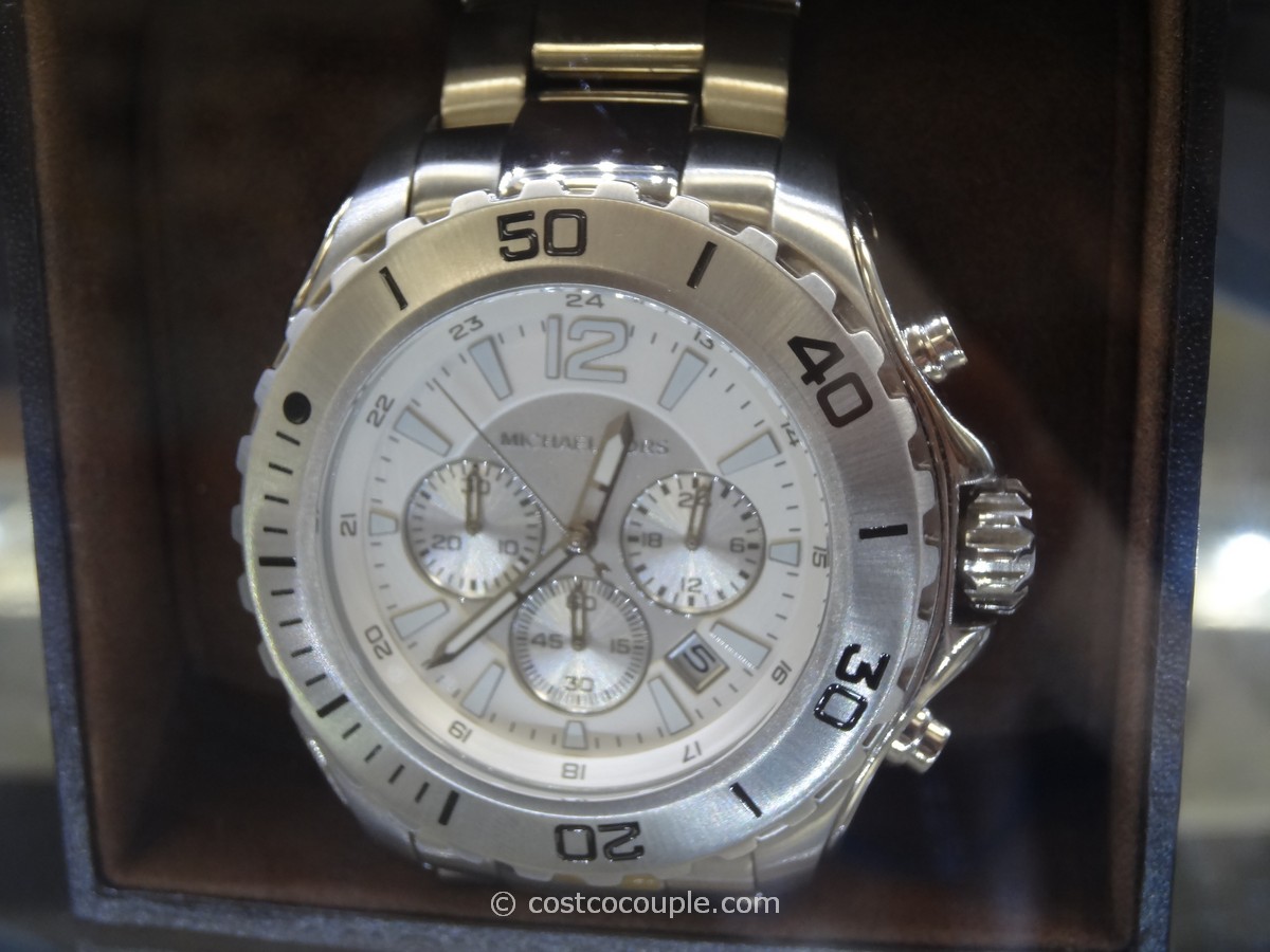 Analog Watch - HD Wallpaper 