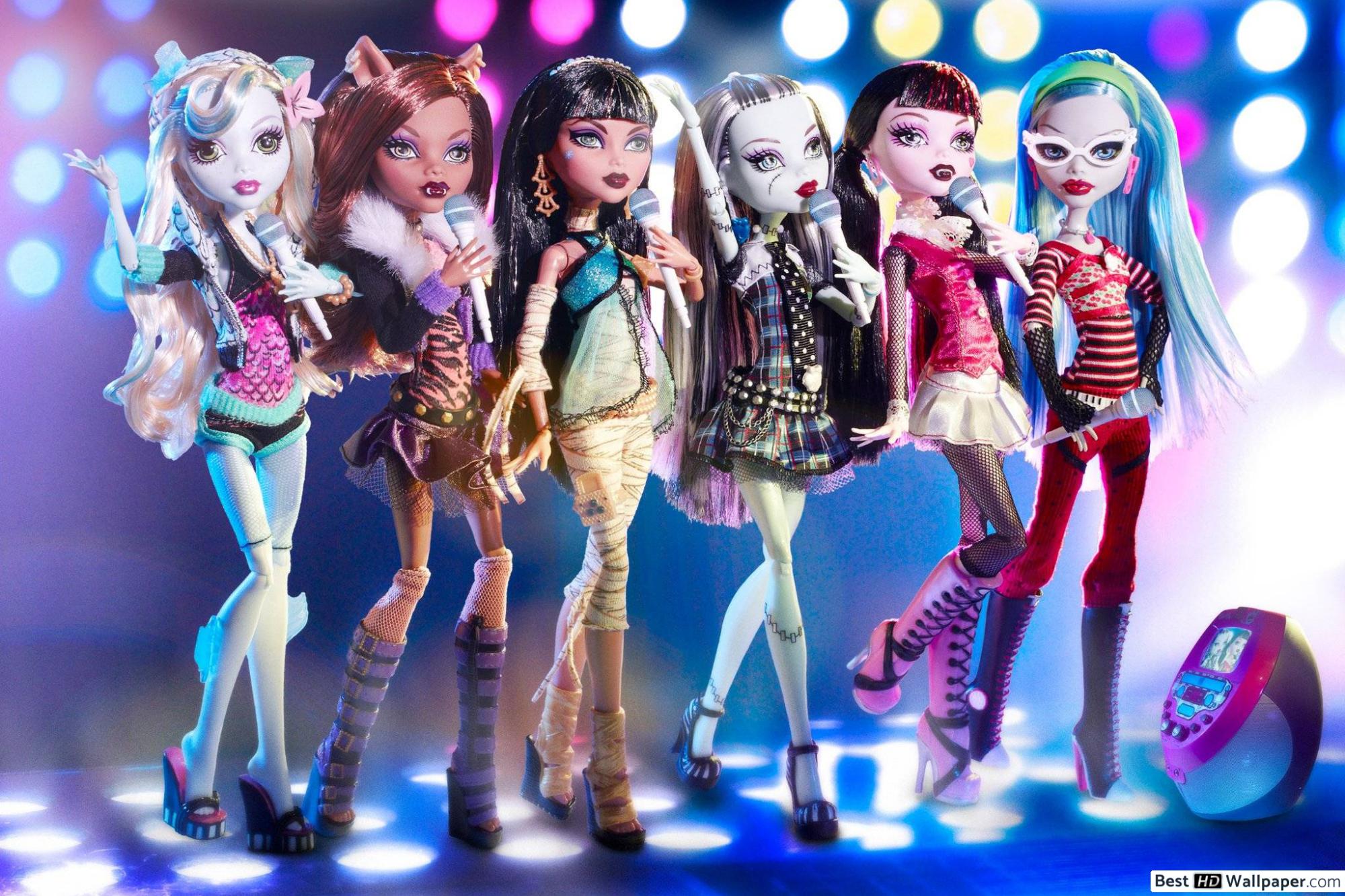 Monster High Dolls - HD Wallpaper 