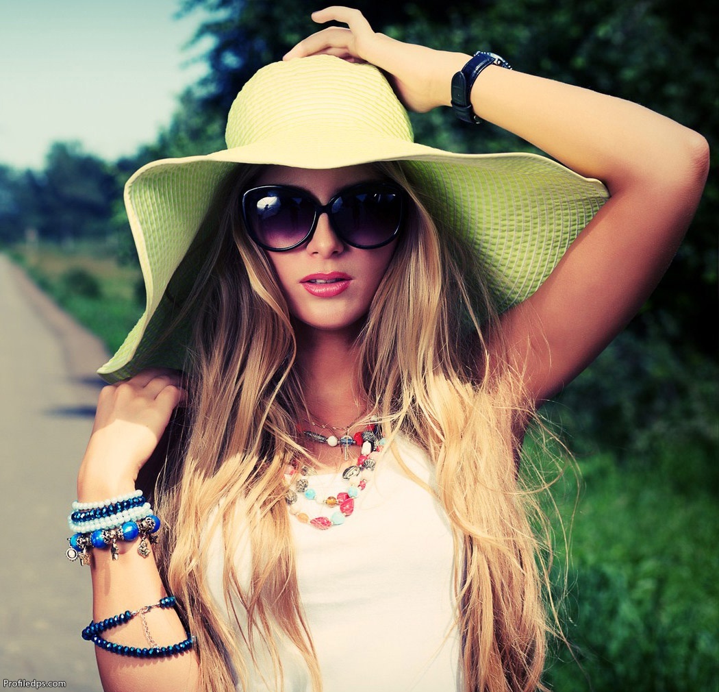 Stylish Girls Pic Hd - 1050x1010 Wallpaper Stylish Girls Pic Hd - 1050x1010 Wallpaper
