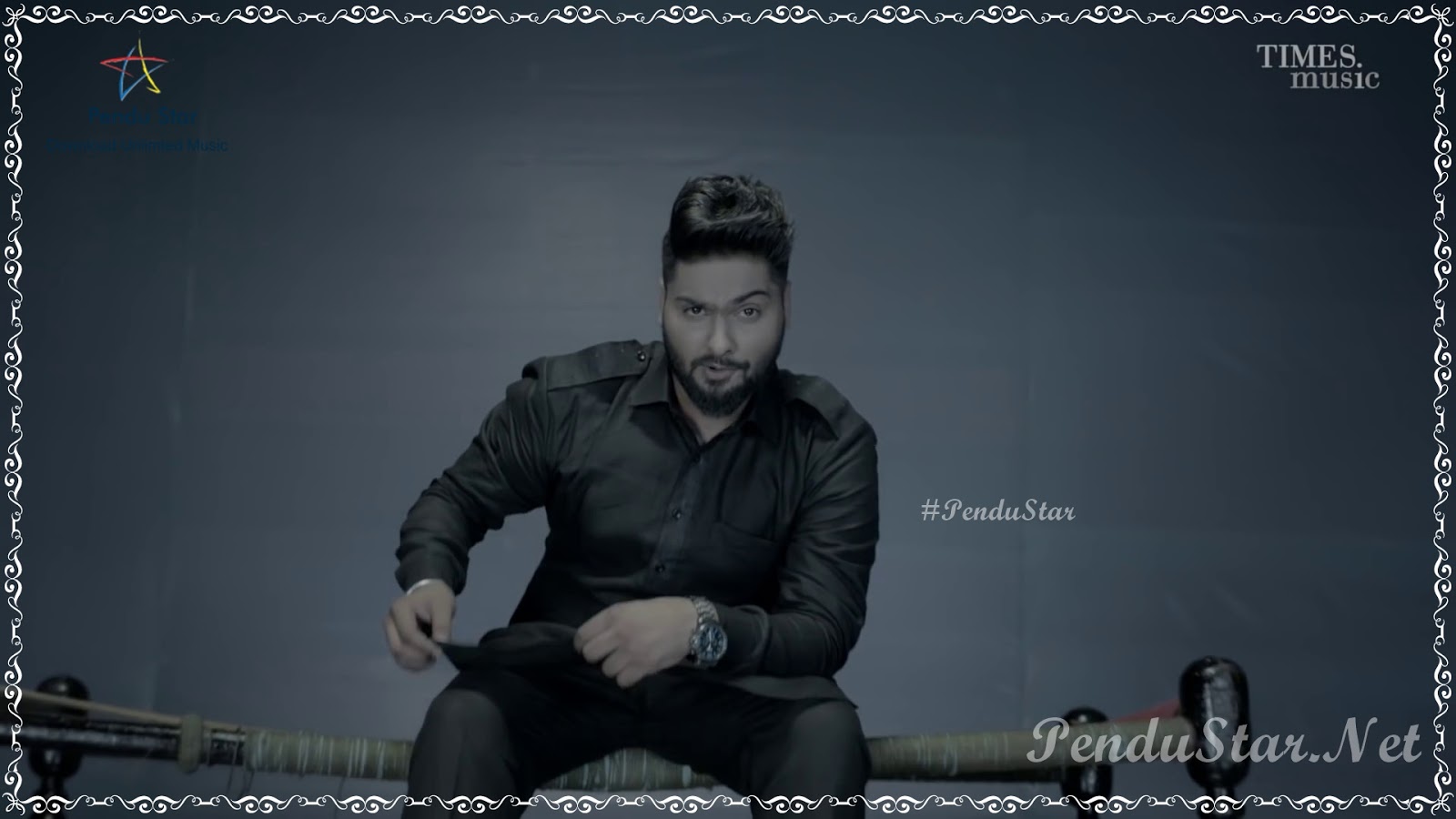 Sitting - HD Wallpaper 