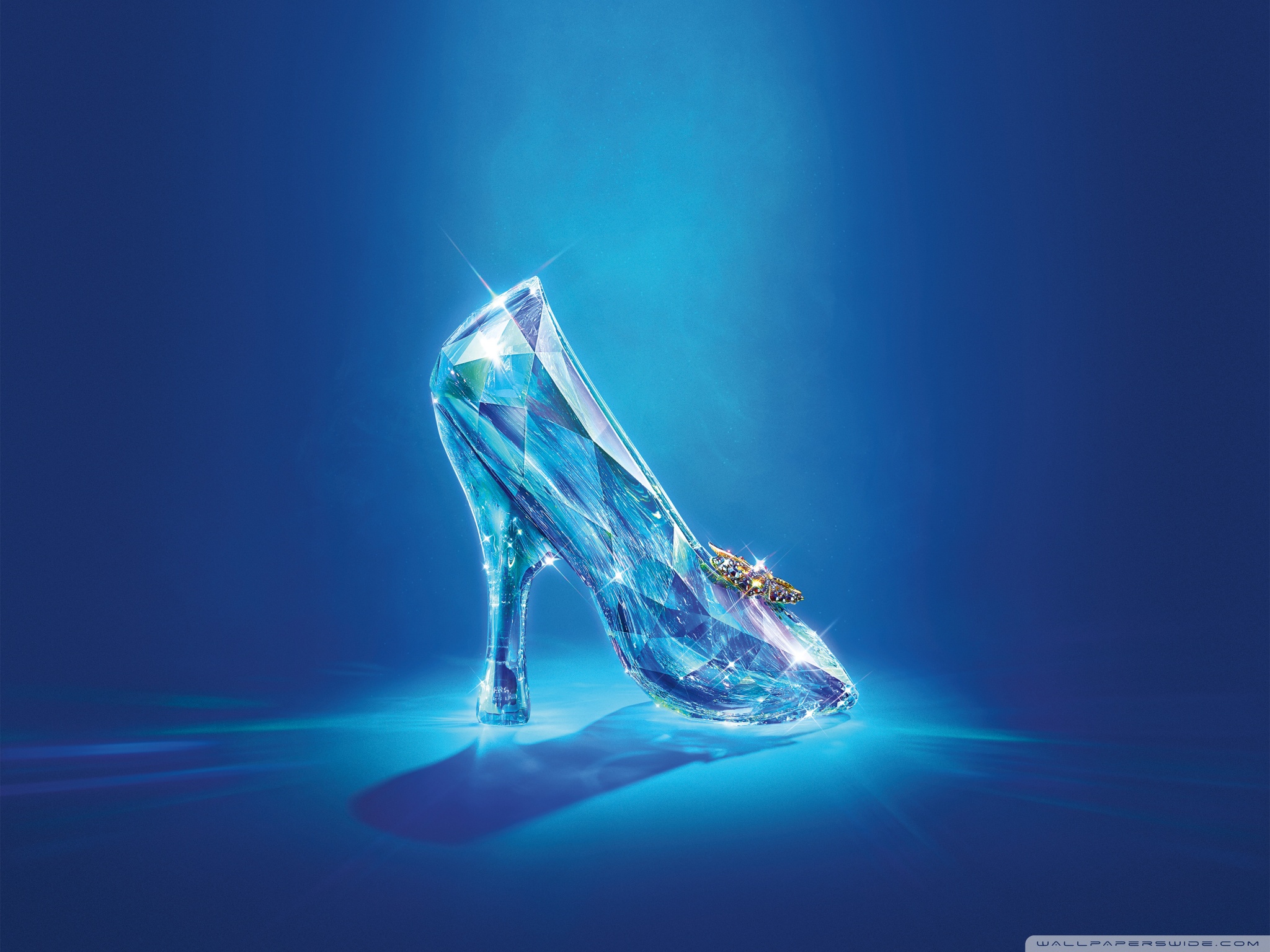 Cinderella Glass Shoes Hd - HD Wallpaper 