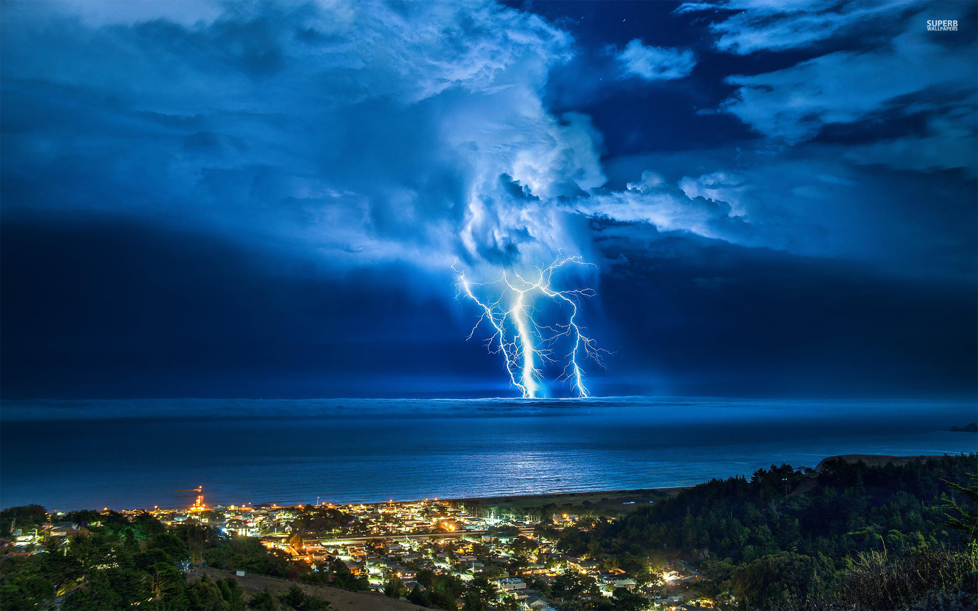 Lightning Storm - HD Wallpaper 
