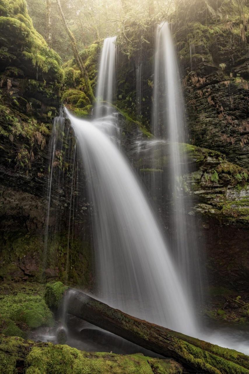 Waterfall - HD Wallpaper 