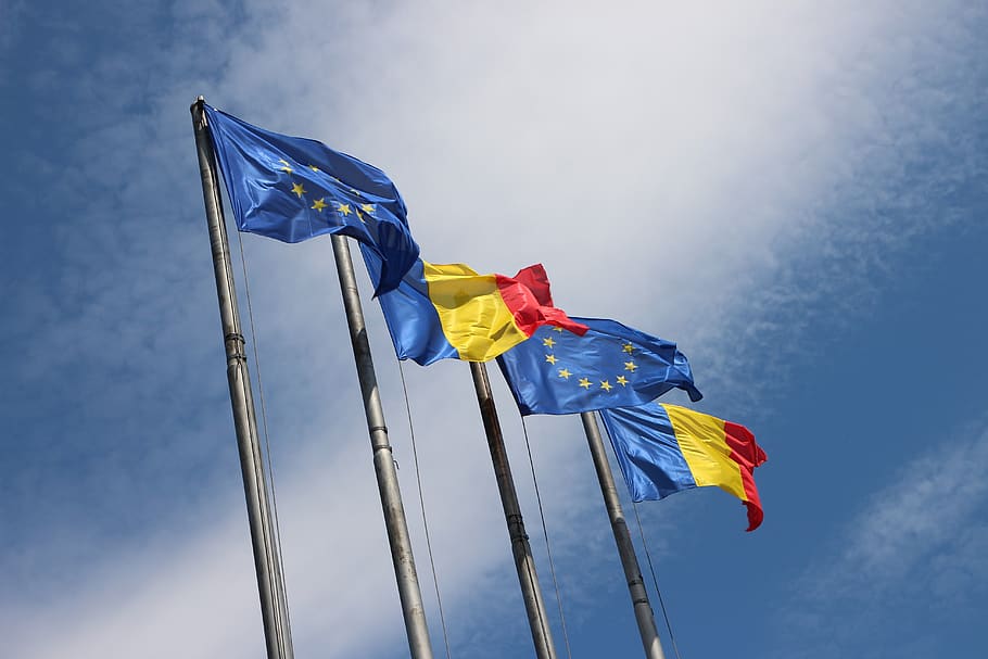 Romania Eu Flag - HD Wallpaper 