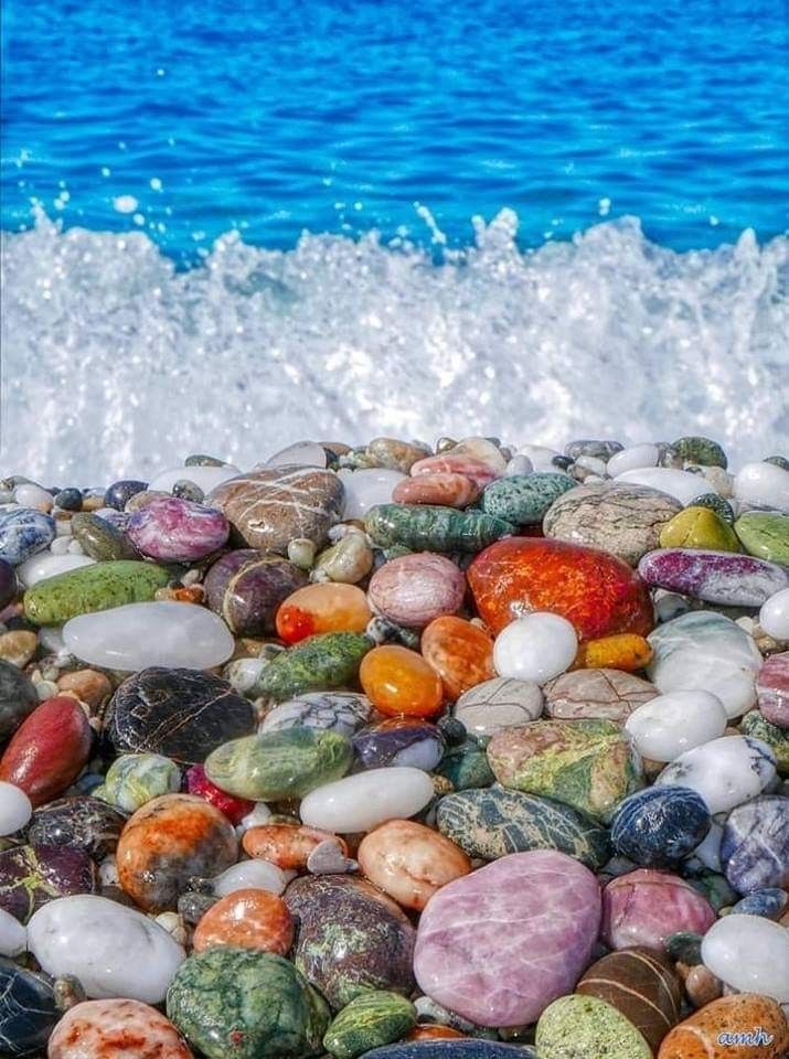 Pebble Beach Crete Island Greece 🇬 🇷 - HD Wallpaper 