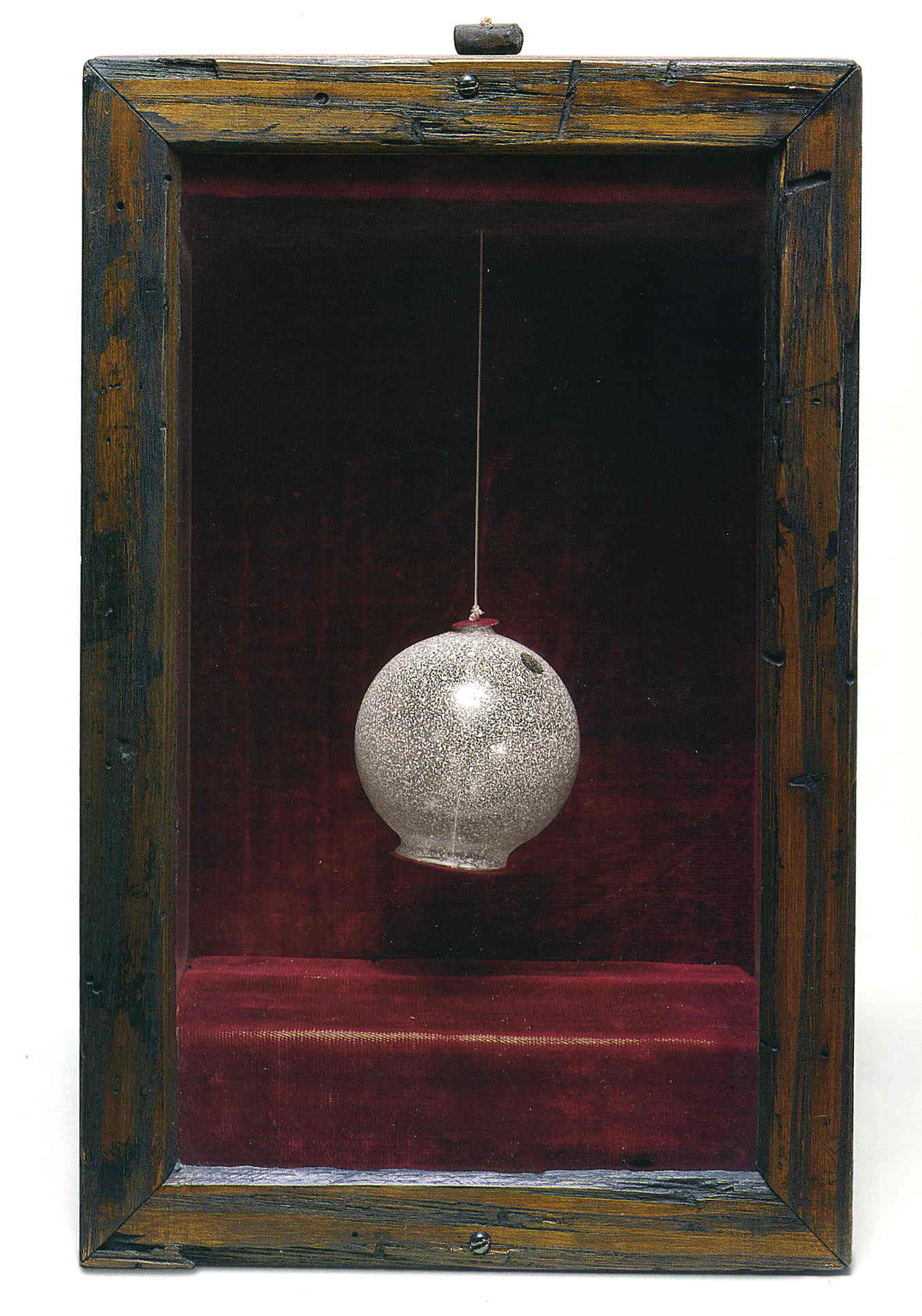 Snow Globe On A String - Antique - HD Wallpaper 