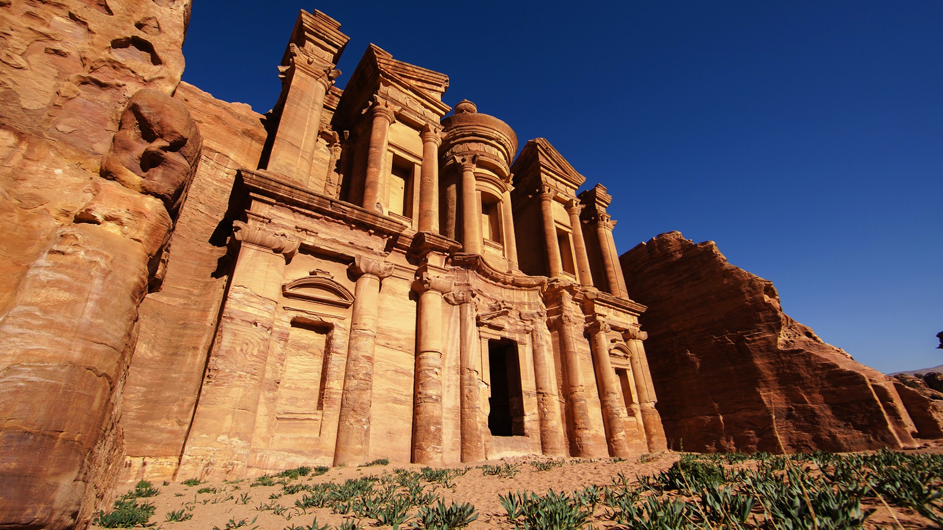 Petra Historical Place In Jordan Photo - Petra Lost City Of Stone - HD Wallpaper 